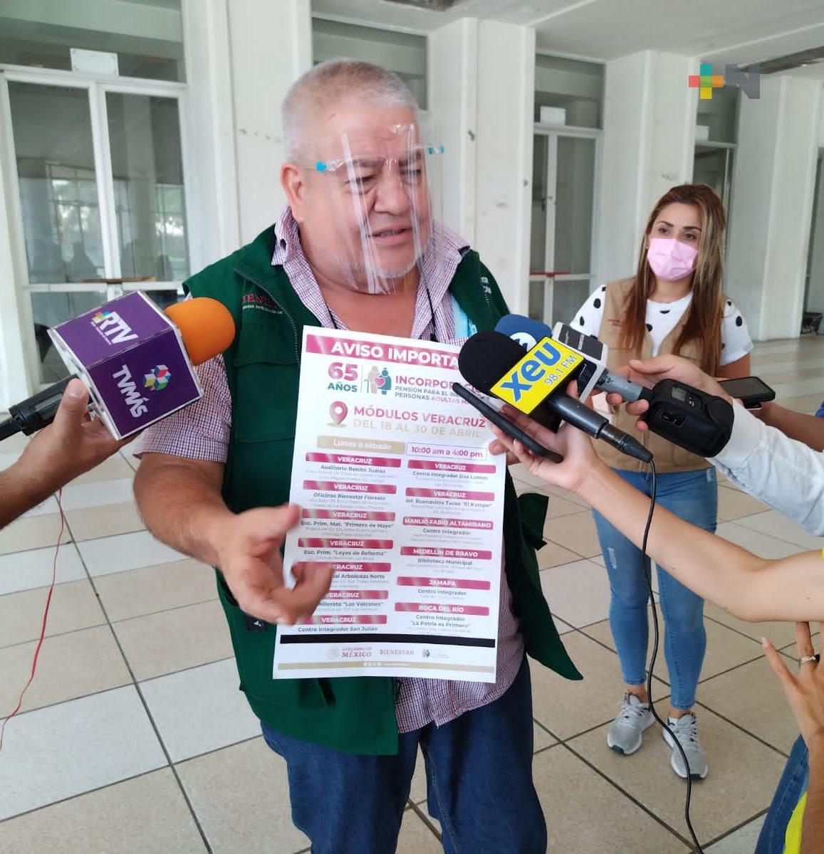 Adultos mayores podrán vacunarse donde tramiten su pensión del bienestar