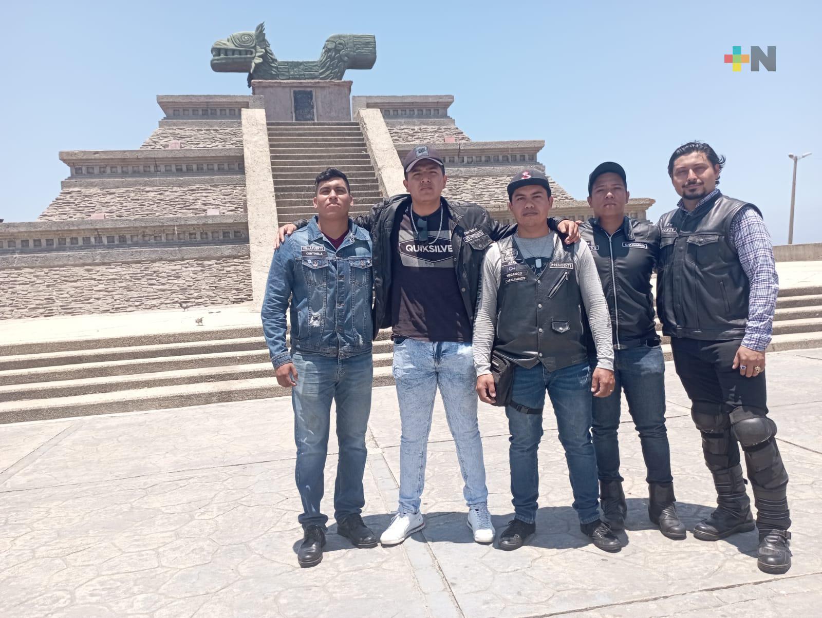 Moto Club «Black Panthers» ofrece acompañamiento para proteger a mujeres y niñas de Coatzacoalcos