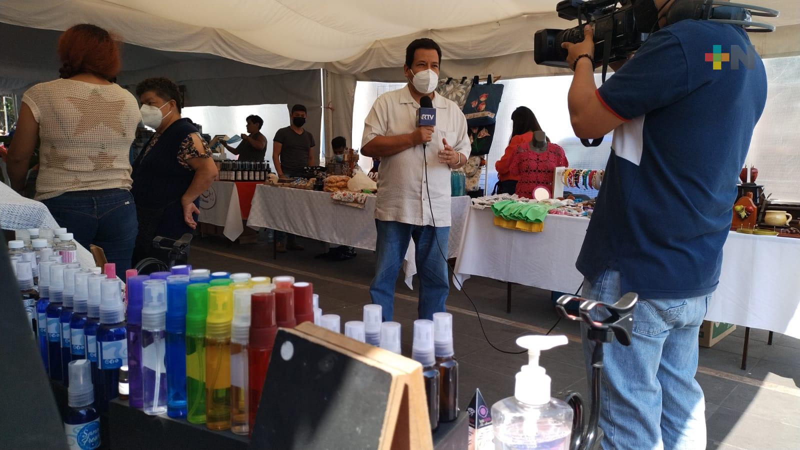 El pabellón artesanal de Coatepec seguirá hasta el 24 de abril