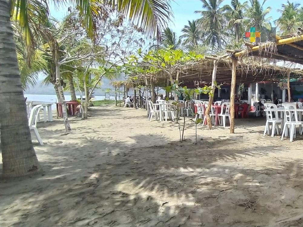 Palaperos y restauranteros exigen mayor vigilancia en playas de Tuxpan