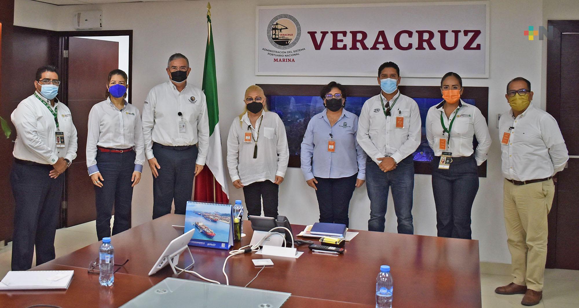 Representante del IMSS en Veracruz Norte visitó el recinto portuario
