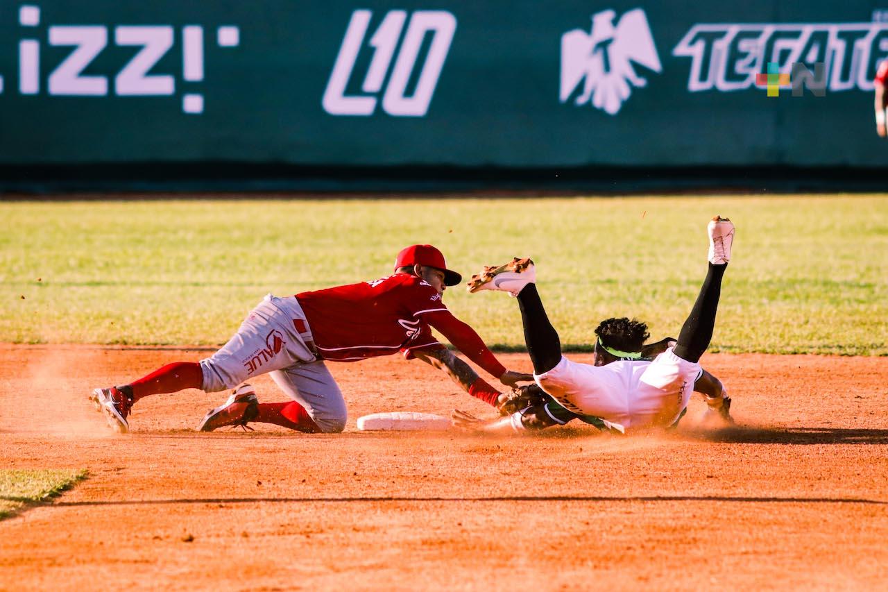 El Águila venció por 3-1 a Tabasco, en primero del doble juego
