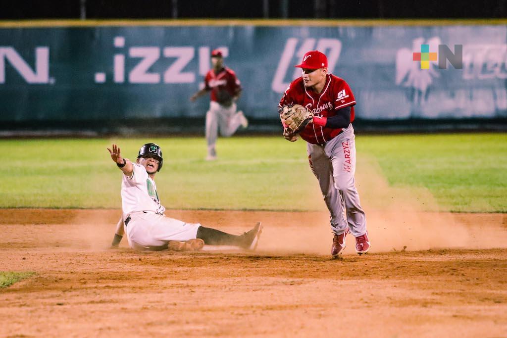 Olmecas venció al Águila por 2-1 y la serie quedó empatada
