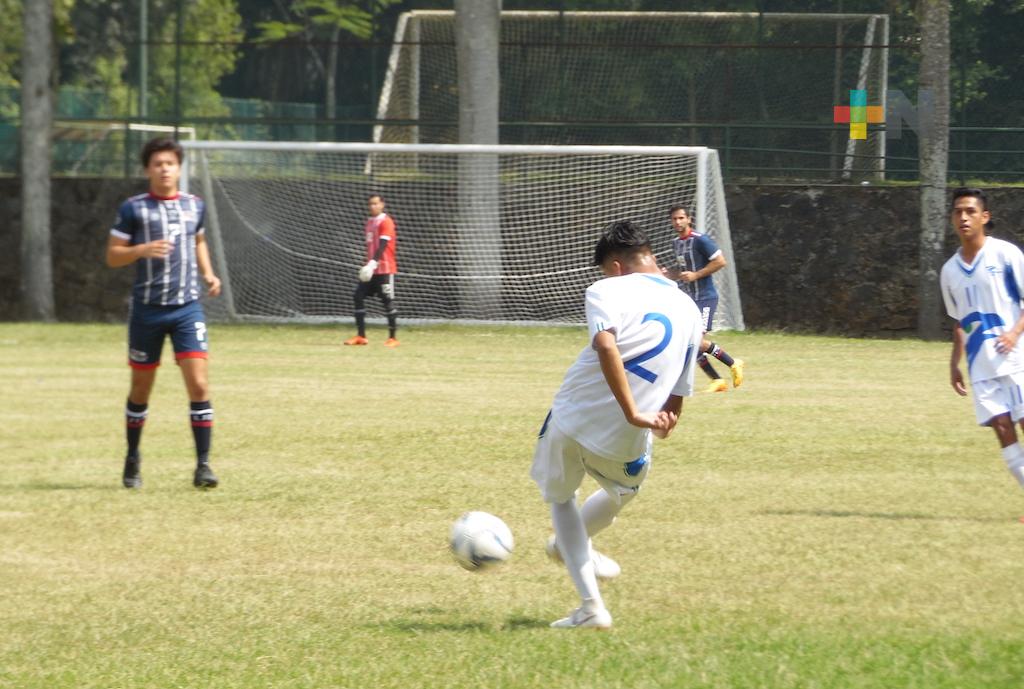 Universidad Panamericana venció a los Halcones UV en Campeonato Universitario