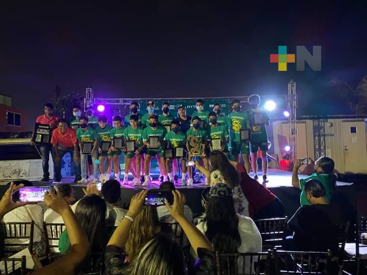 Equipo sub 17 de Academia Santos Coatzacoalcos ganó Copa Yucatán