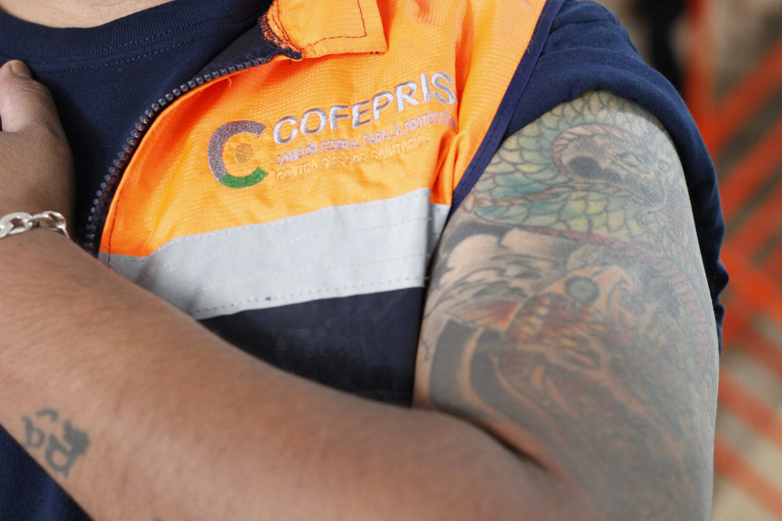 Cofepris invita a tatuadores, micropigmentadores y perforadores a jornada de regularización sanitaria