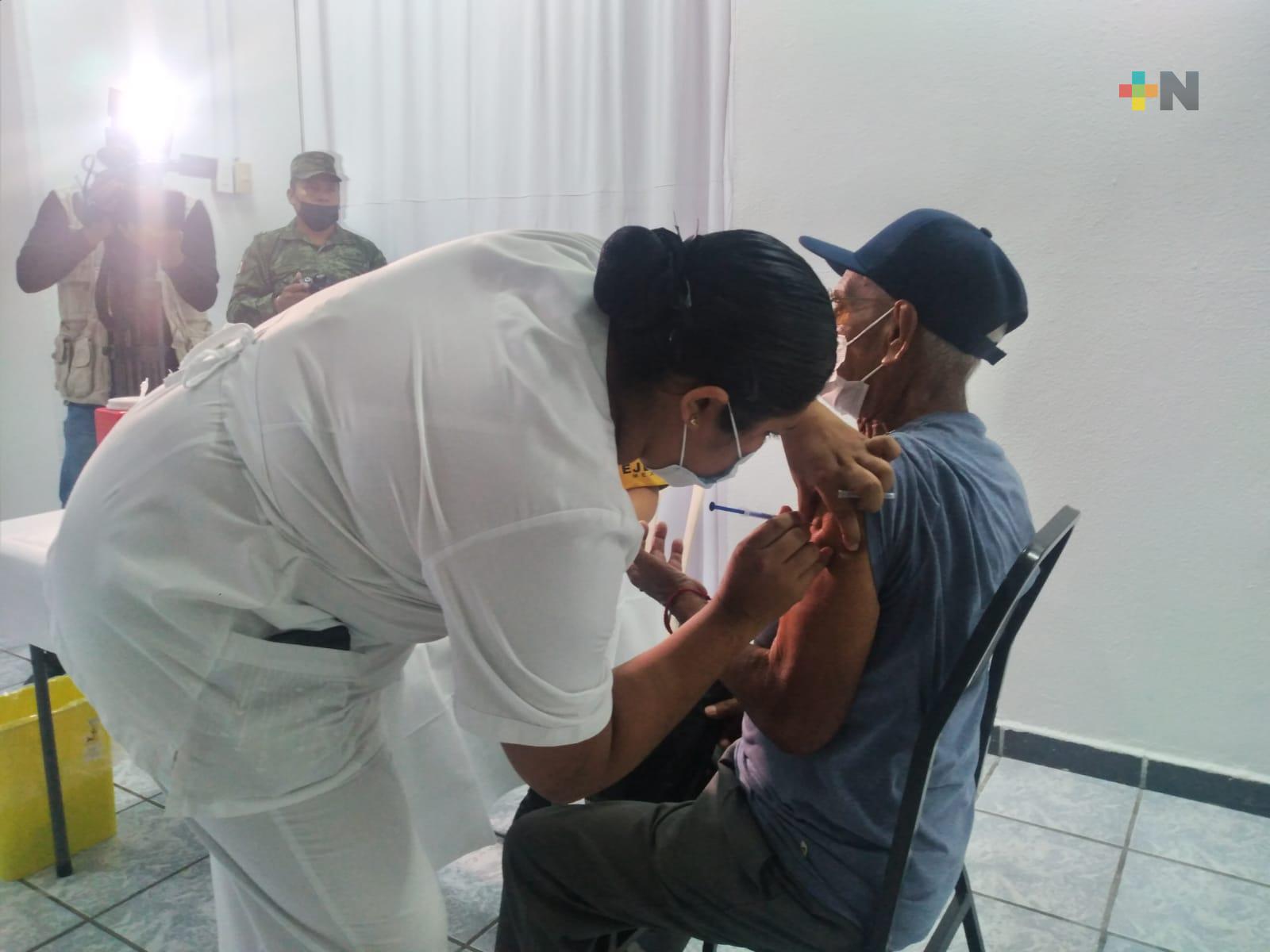Aplicar 2 mil vacunas antiCovid, meta del Hospital Militar de Zona de la Boticaria