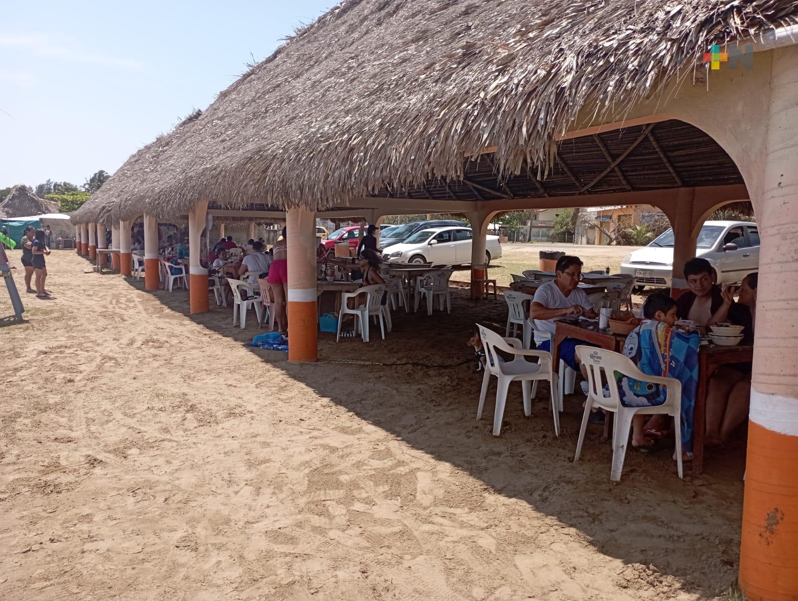 Aumentó número de comensales en restaurantes de Las Barrillas, Coatzacoalcos