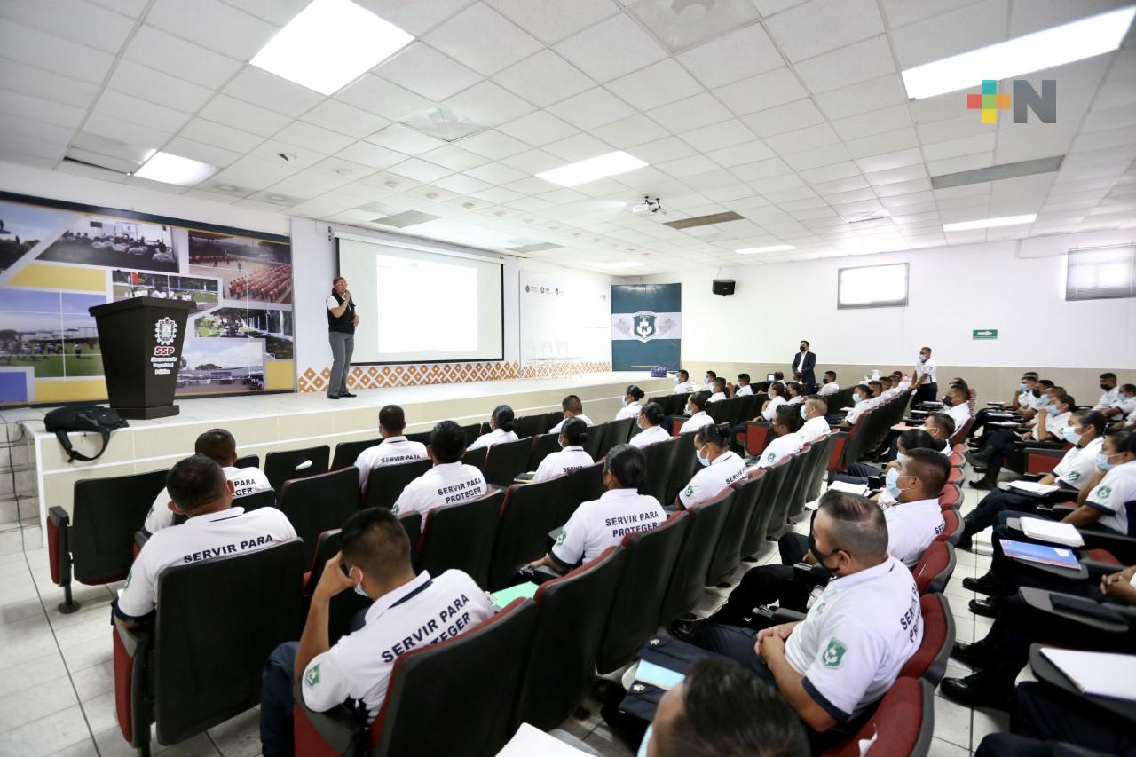 Capacita IVAI a nuevos policías en Transparencia y Datos Personales