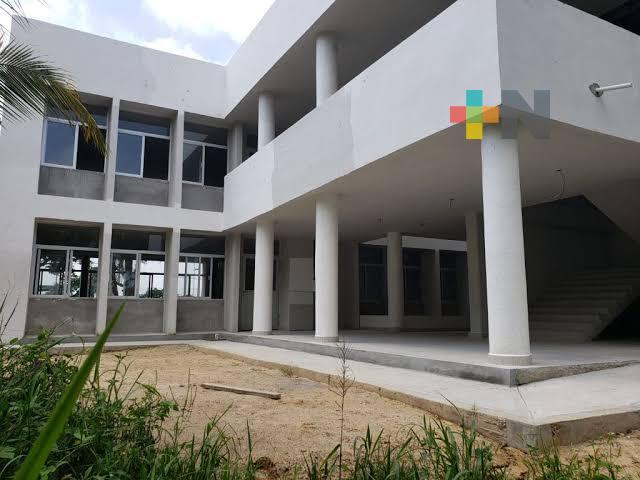 Contará UV con campus en Agua Dulce