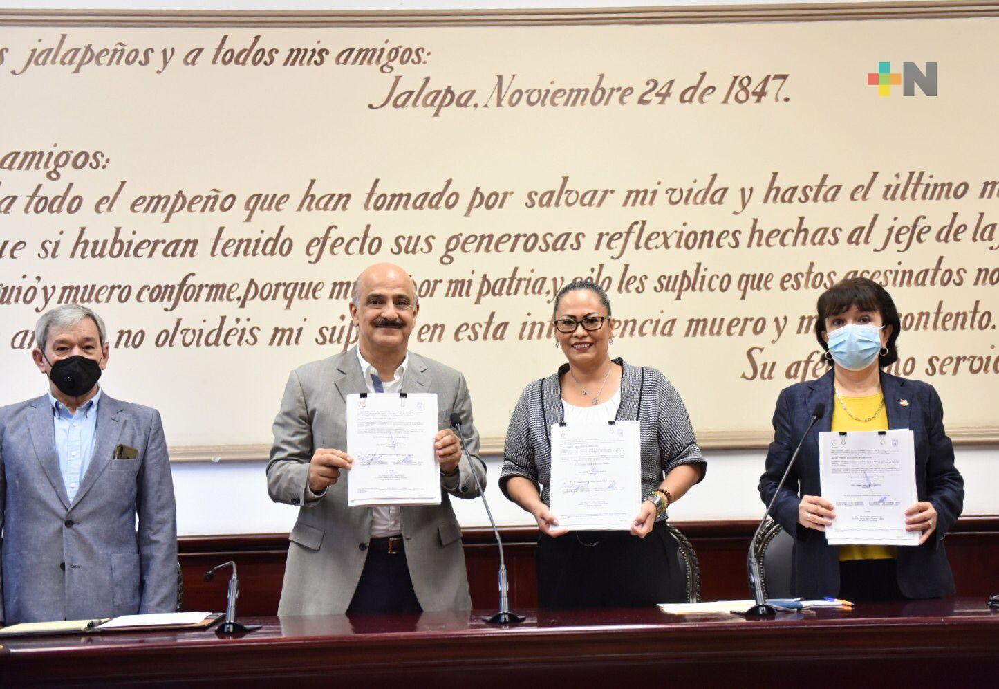 Ayuntamiento de Xalapa y CEDH firman convenio de colaboración