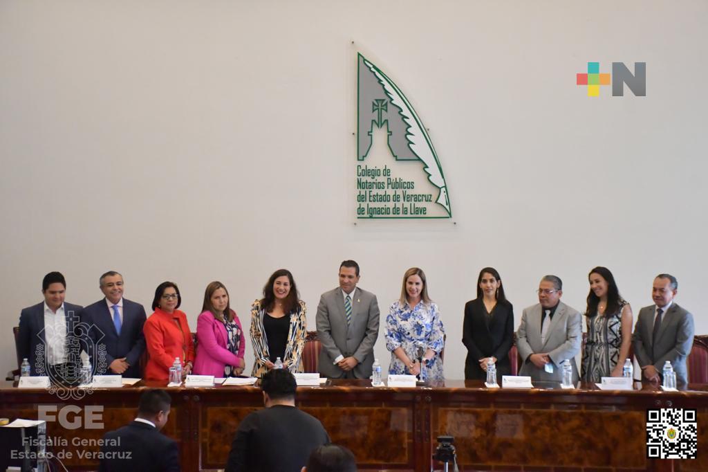 Acude titular de la FGE a curso de Actualización Notarial 2022