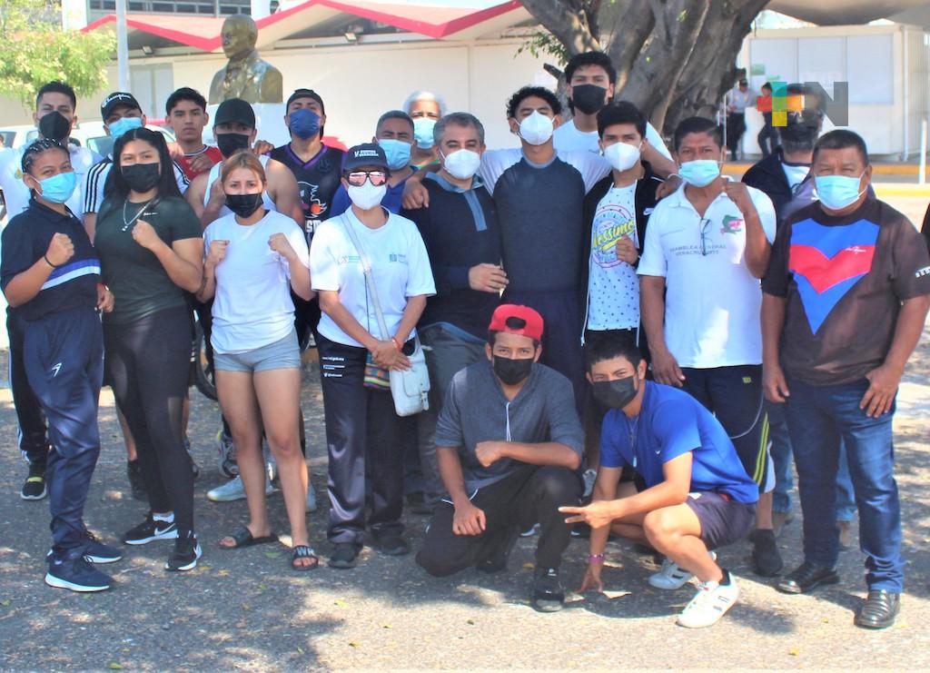 Pugilistas veracruzanos viajan al Regional Nacional de Puebla