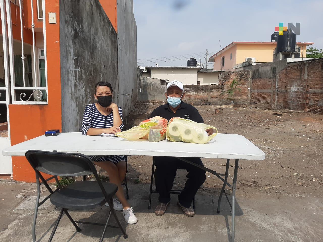 Instalan centro de acopio en apoyo a persona mayor afectada por incendio en Boca del Río