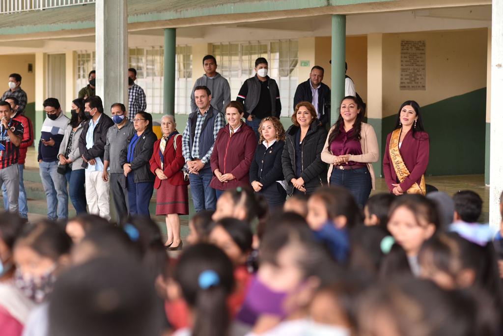 Visitan diputados Fortaleza de San Carlos y escuelas en Perote