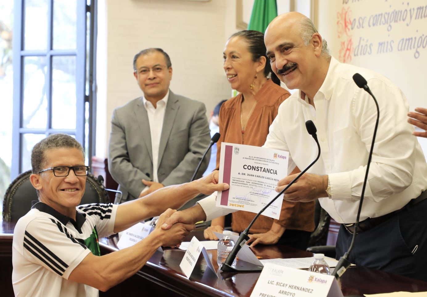 Brinda ayuntamiento atención integral a todos los sectores de Xalapa