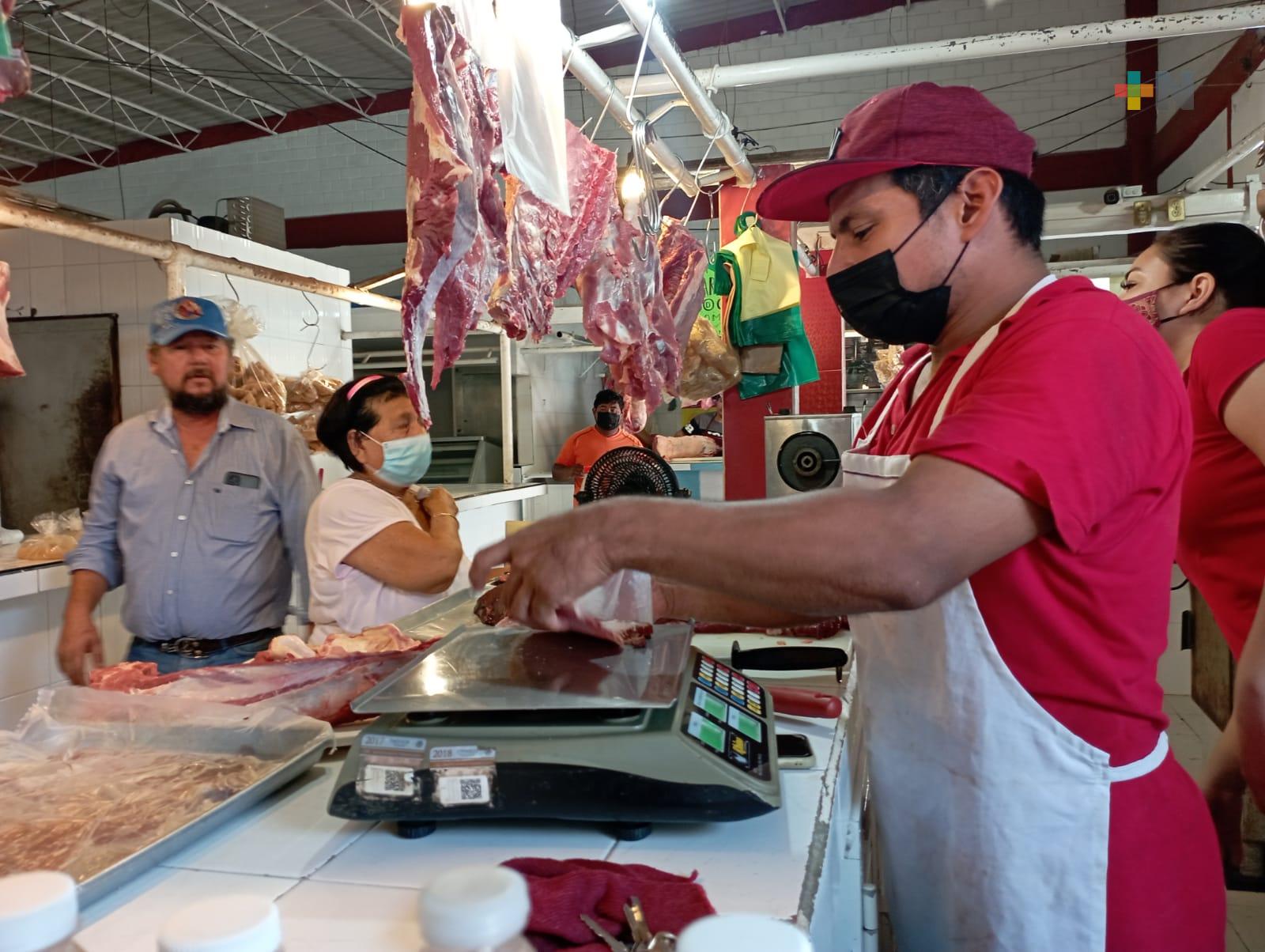 Carne de búfalo gana terreno en el gusto de coatzacoalqueños