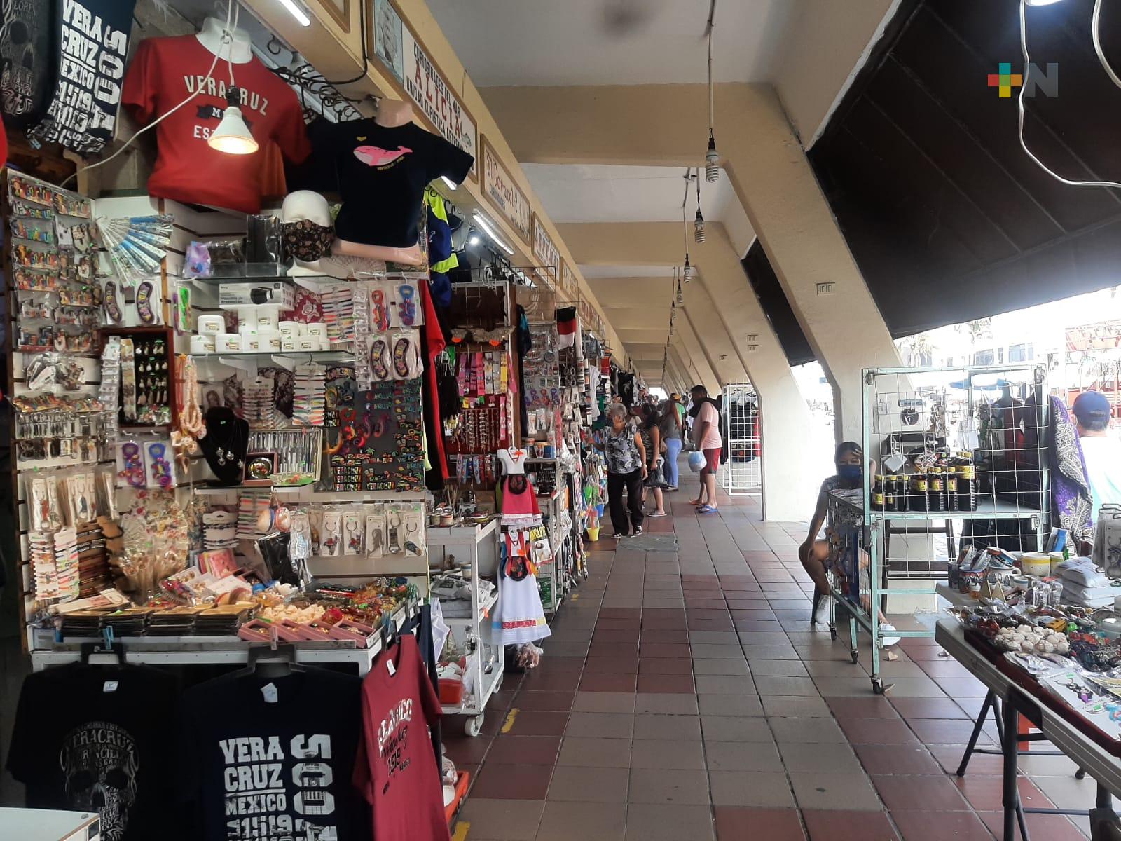 Artesanos del puerto de Veracruz sin alcanzar expectativas de ventas