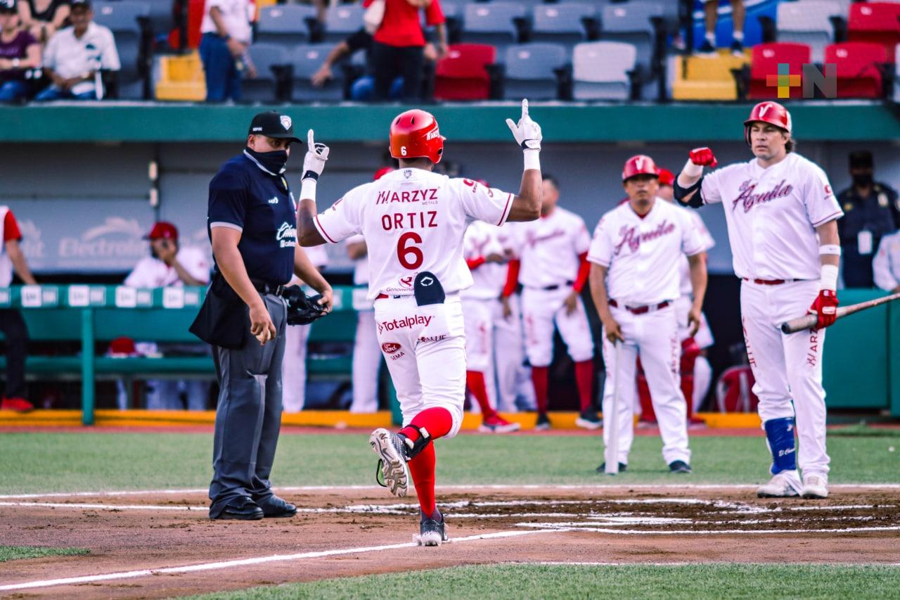 El Águila blanqueó por 1-0 a los Pericos y evitó la barrida
