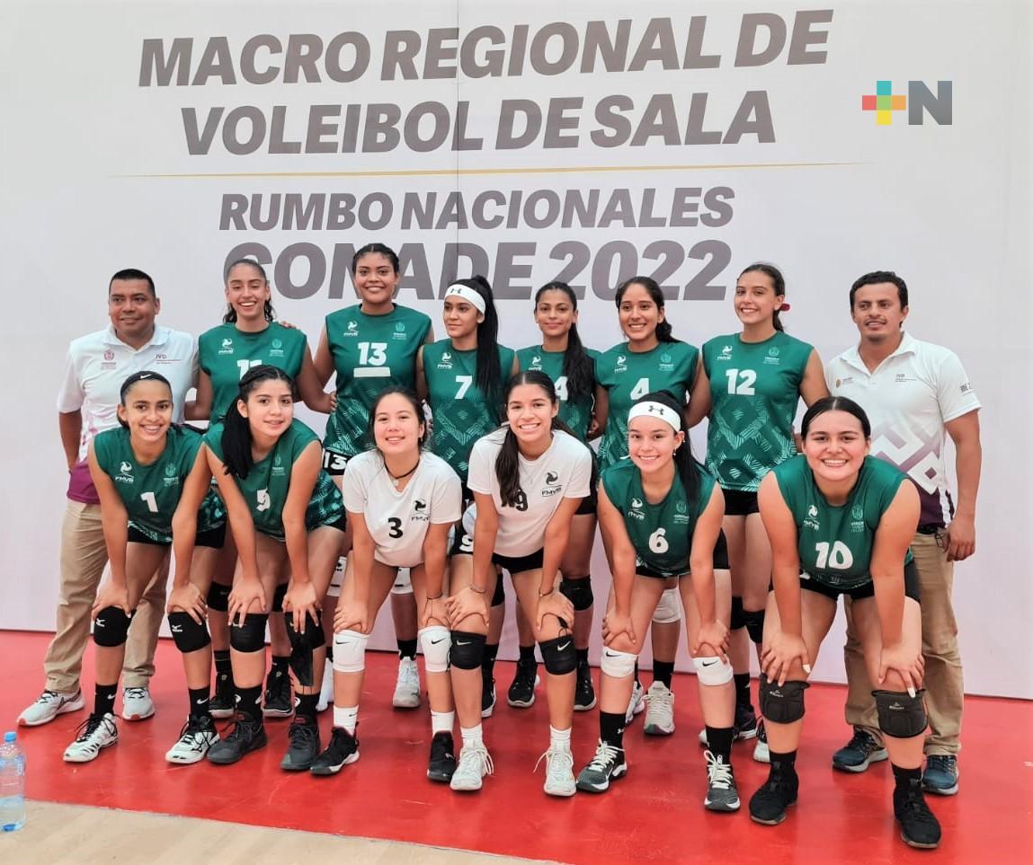 Veracruz califica a tres equipos femeniles en voleibol sala