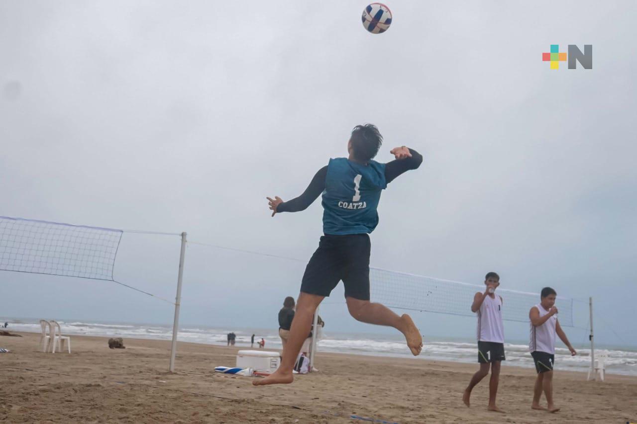 Veracruz en Macro Regionales de Voleibol de Playa y Basquetbol