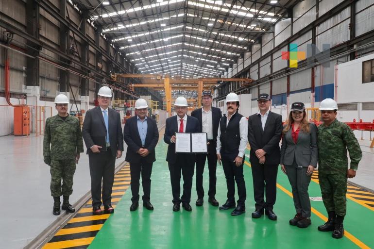 Presidente visita planta en Ciudad Sahagún donde se construirán 210 vagones para el Tren Maya