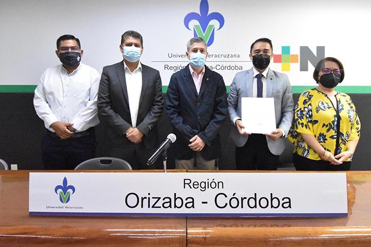 Centro de Idiomas Orizaba tiene nuevo administrador
