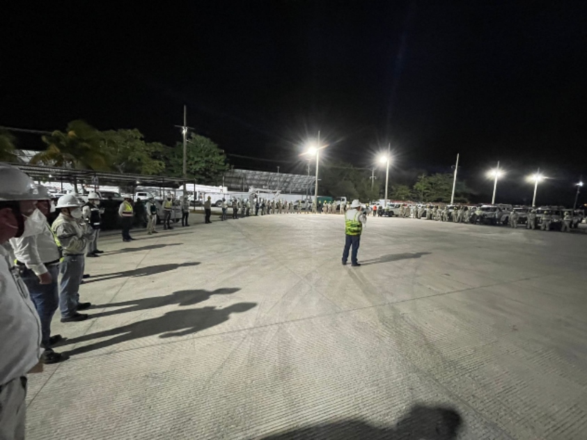 CFE se alista para atender daños ocasionados por huracán Agatha en Oaxaca