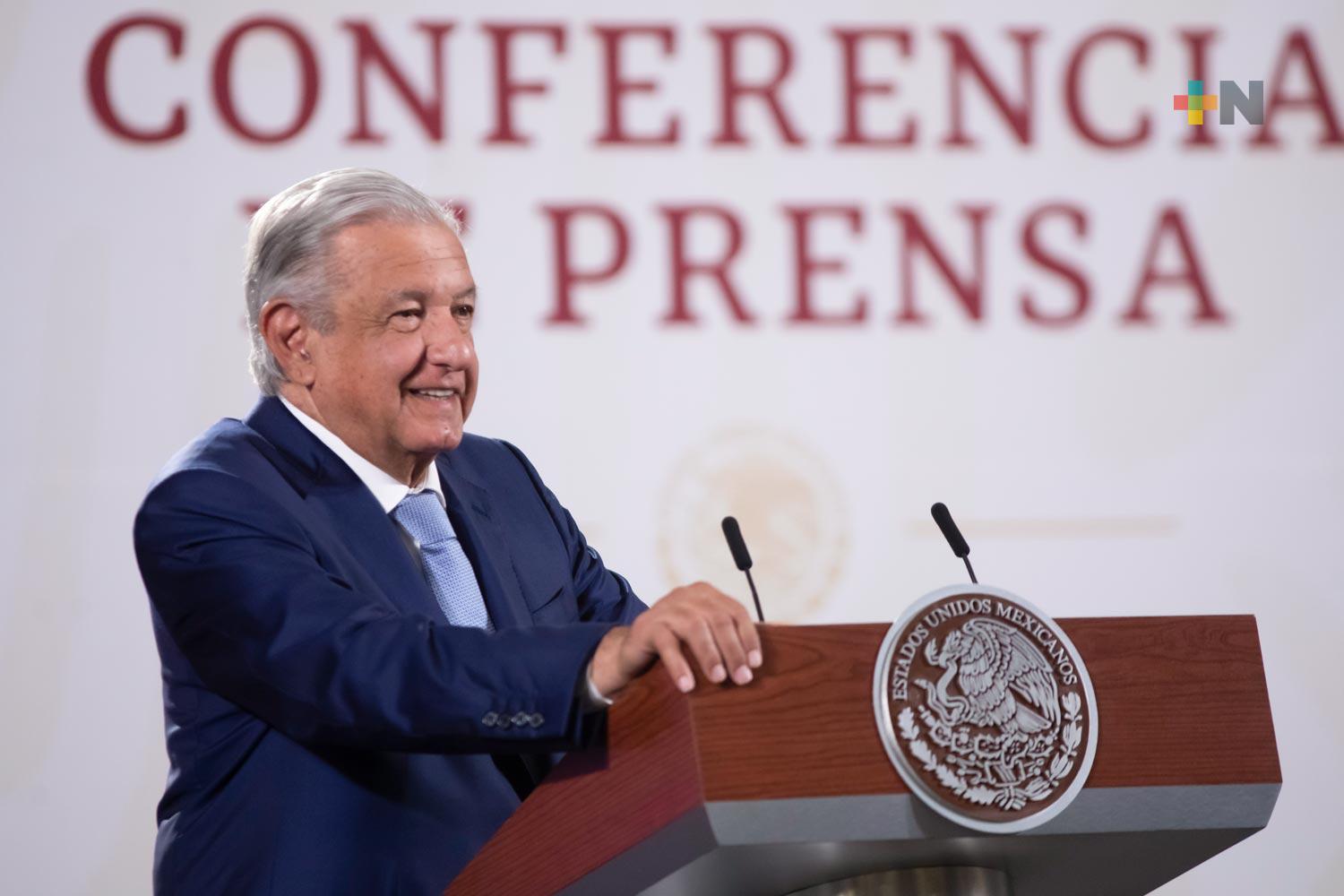 López Obrador presentó la Jornada Nacional de Reclutamiento y Contratación de Médicos Especialistas