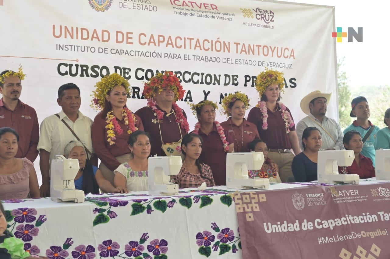Icatver genera capacitación a mujeres indígenas de la zona de la huasteca