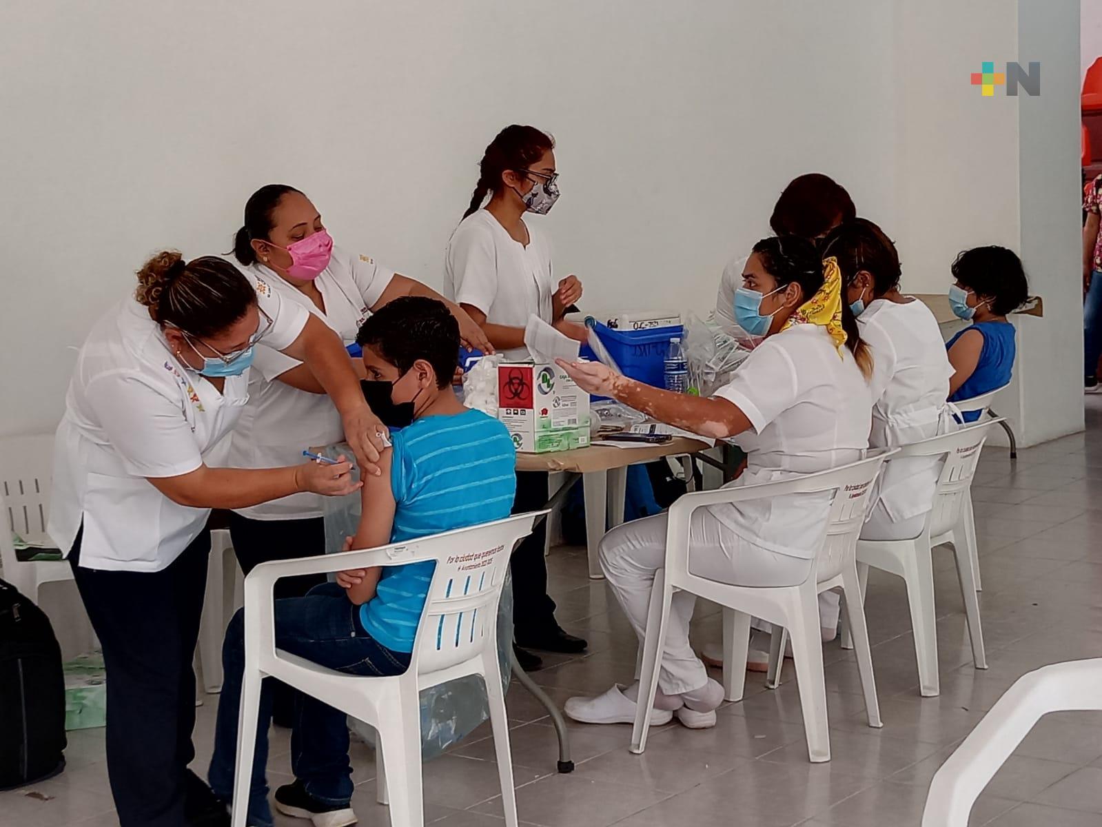 Concluye aplicación de vacuna antiCovid para menores de 12 a 14 años en Coatzacoalcos