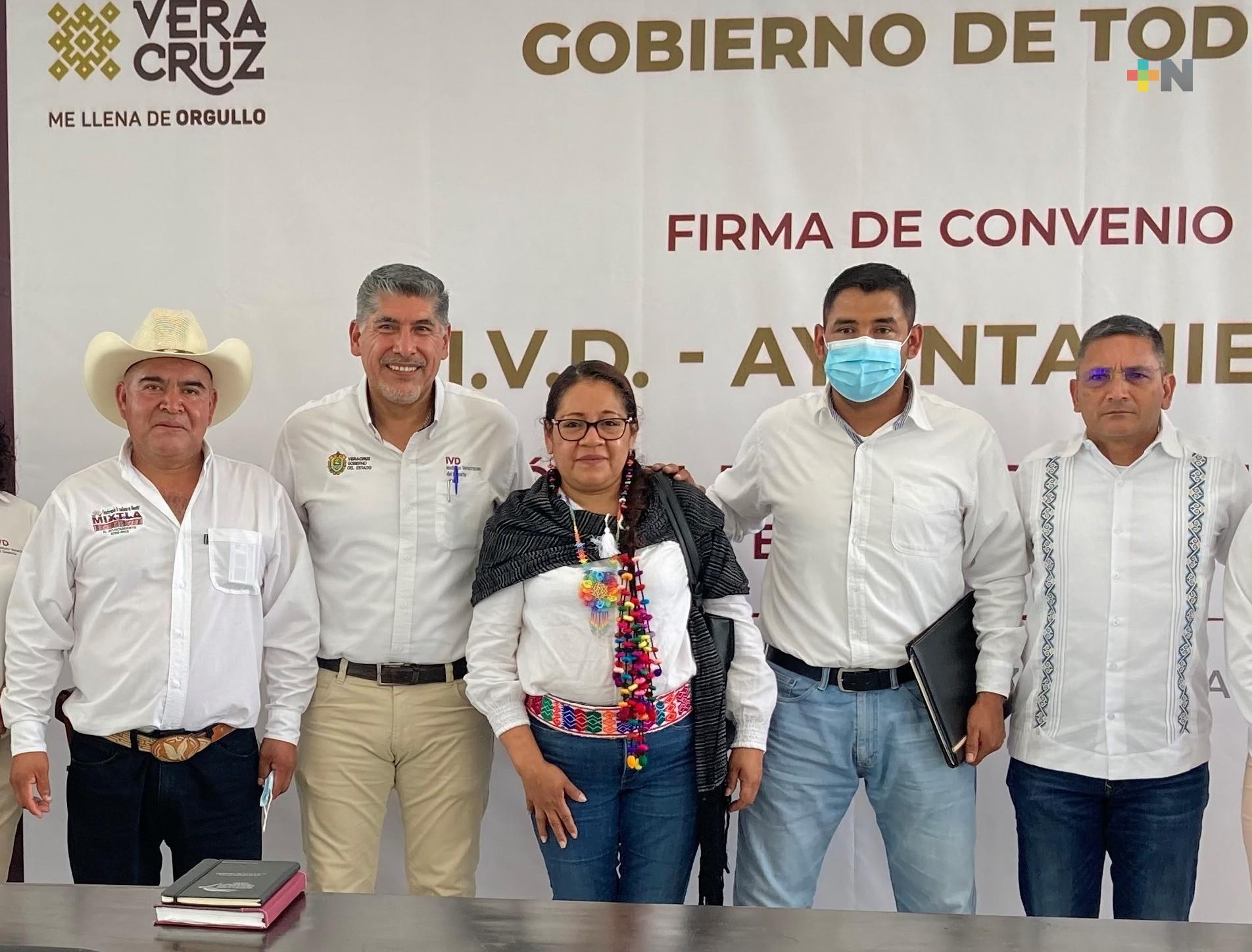 Firma IVD convenios con municipios Altas Montañas II