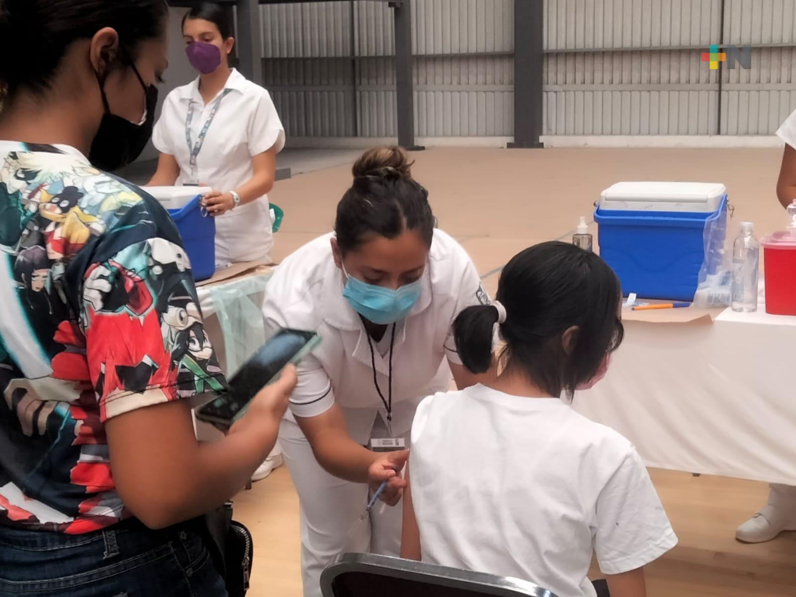 Concluyó jornada nacional de vacunación para adolescentes de 12 a 17 años en Xalapa