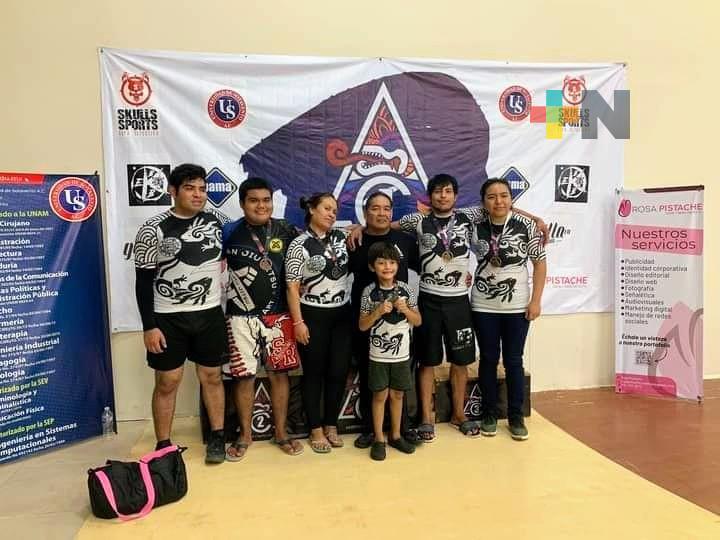 Academia ICA Musashi destacó en Abierto Coatza de Jiujitsu