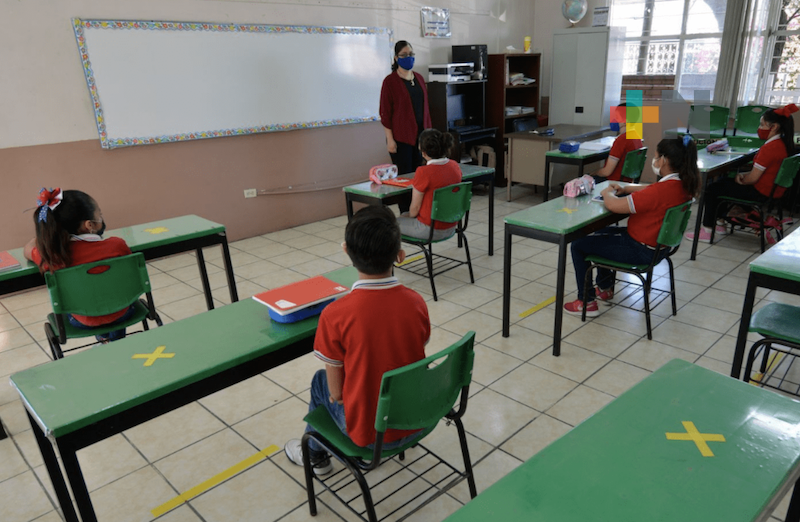 Más de 90 mil maestros federales en Veracruz, beneficiados con mejoras anunciadas por el presidente López Obrador: SEV