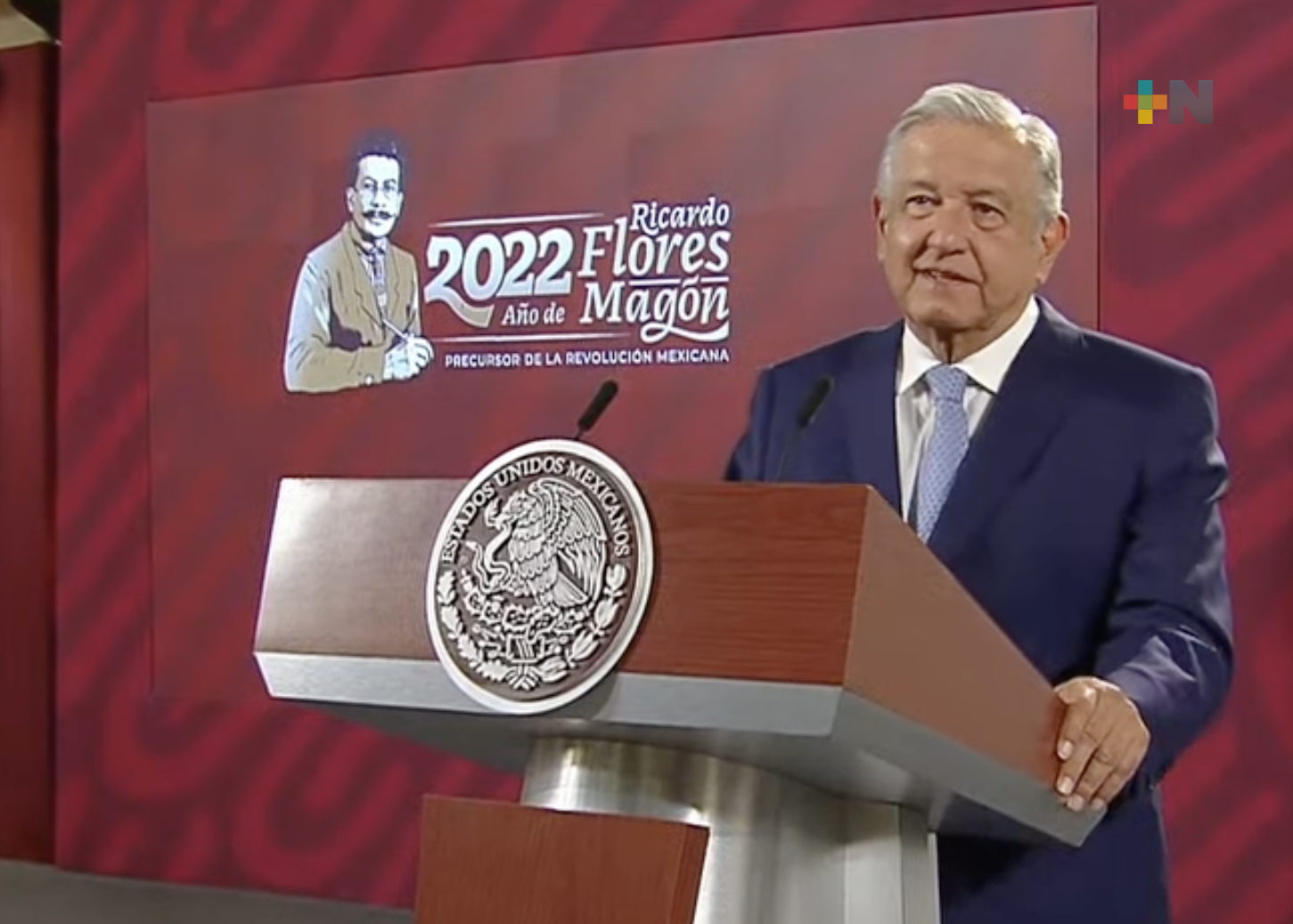 Presidente López Obrador firmó decreto para prohibir circulación y venta de cigarros electrónicos y vapeadores