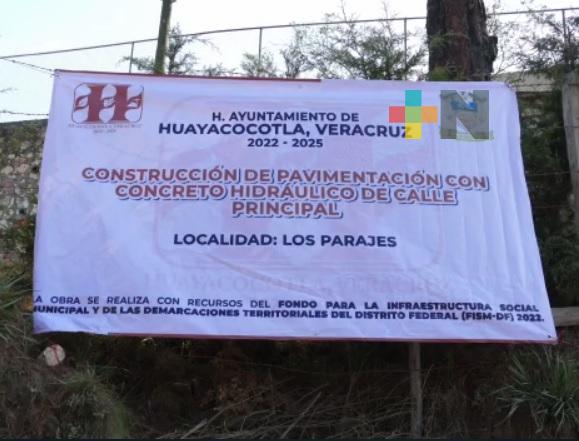 Comunidad de Huayacocotla será beneficiada pavimentación de calle