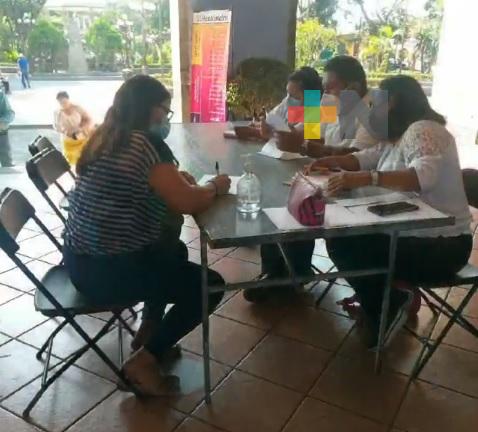 Con mesas informativas Instituto Municipal de la Mujer Coatepecana continúa apoyando a mujeres que sufren violencia