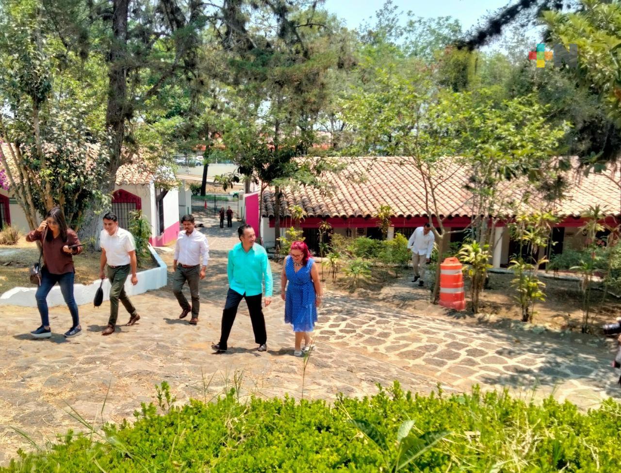 Tras diez años de permanecer cerrada, reabren la estancia Garnica en Xalapa