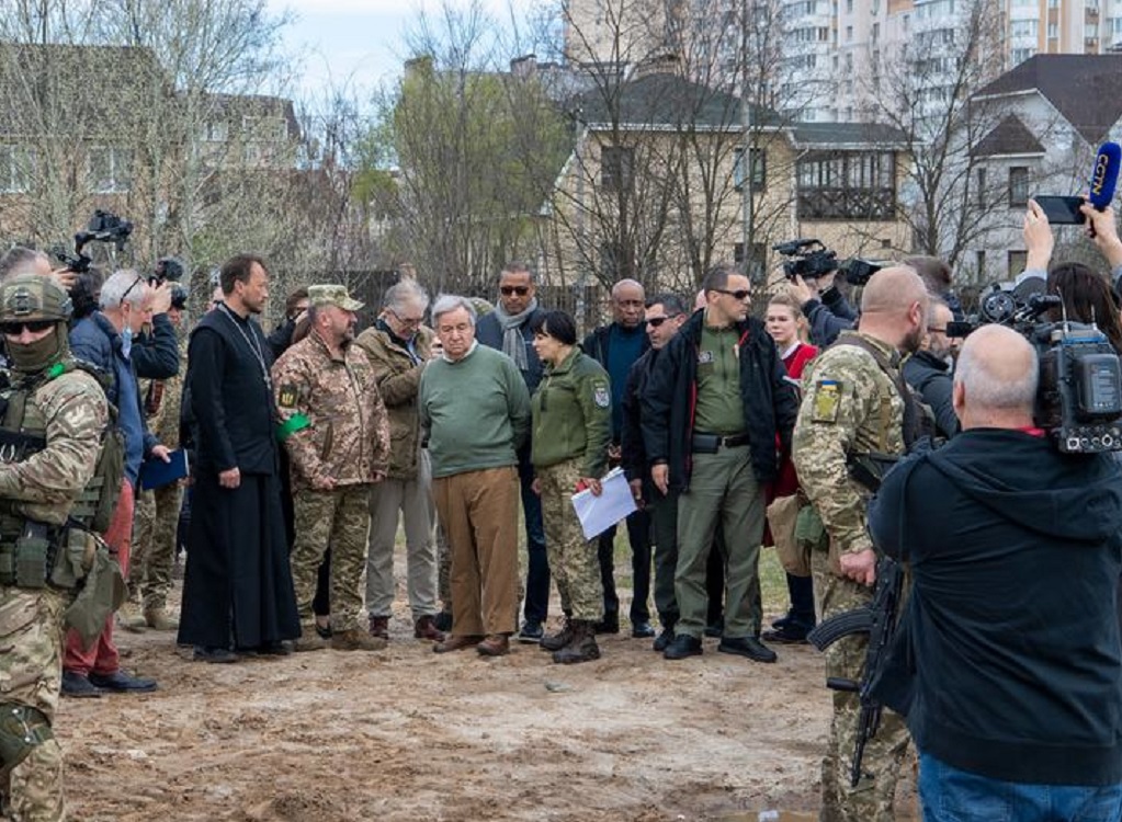 Expertos en derechos humanos piden más protección para los periodistas en Ucrania