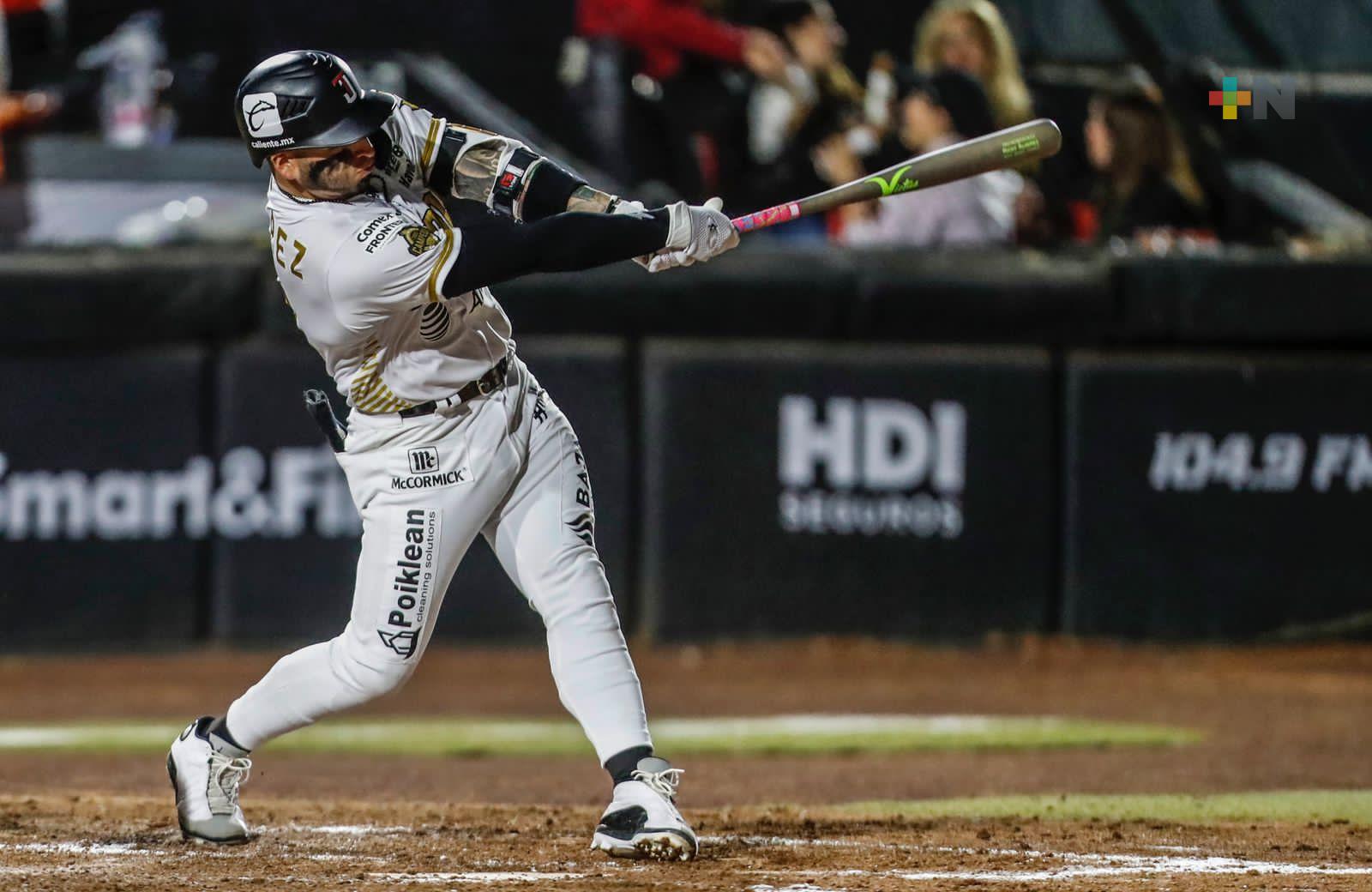 Ricky Álvarez llega al Águila de Veracruz