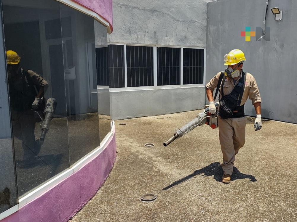 Realiza Pemex trabajos de mantenimiento en municipio de Nanchital