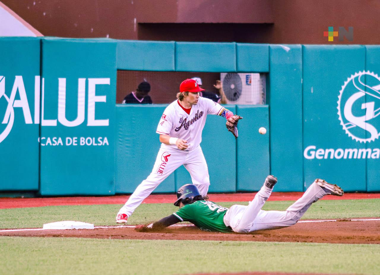 Olmecas apaleó por 10-3 al Águila y tomó ventaja en el Puerto