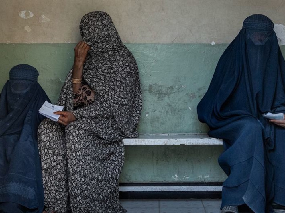 Los talibanes quieren que las mujeres sean invisibles en la sociedad