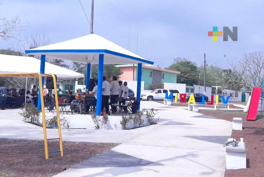 Inauguran espacio recreativo para la comunidad, en Villarín