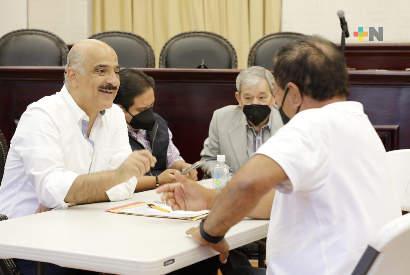 Encabeza alcalde xalapeño nueva jornada de atención ciudadana