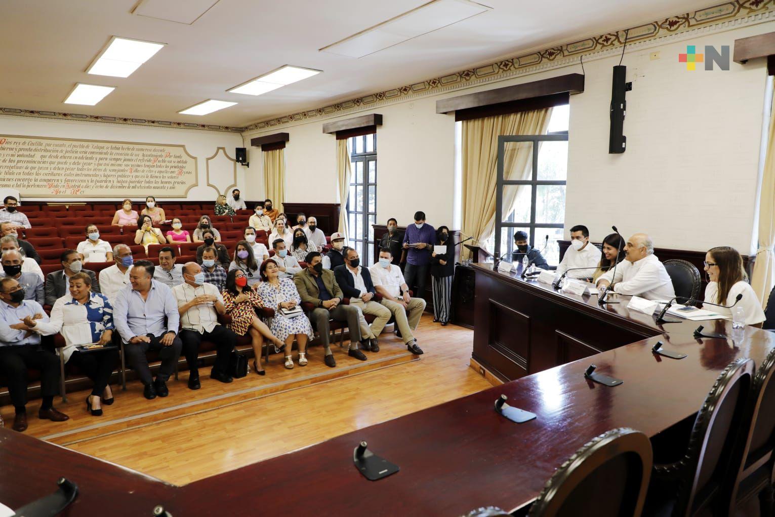 Presenta «Conmas» proyectos sociales ante empresariado local