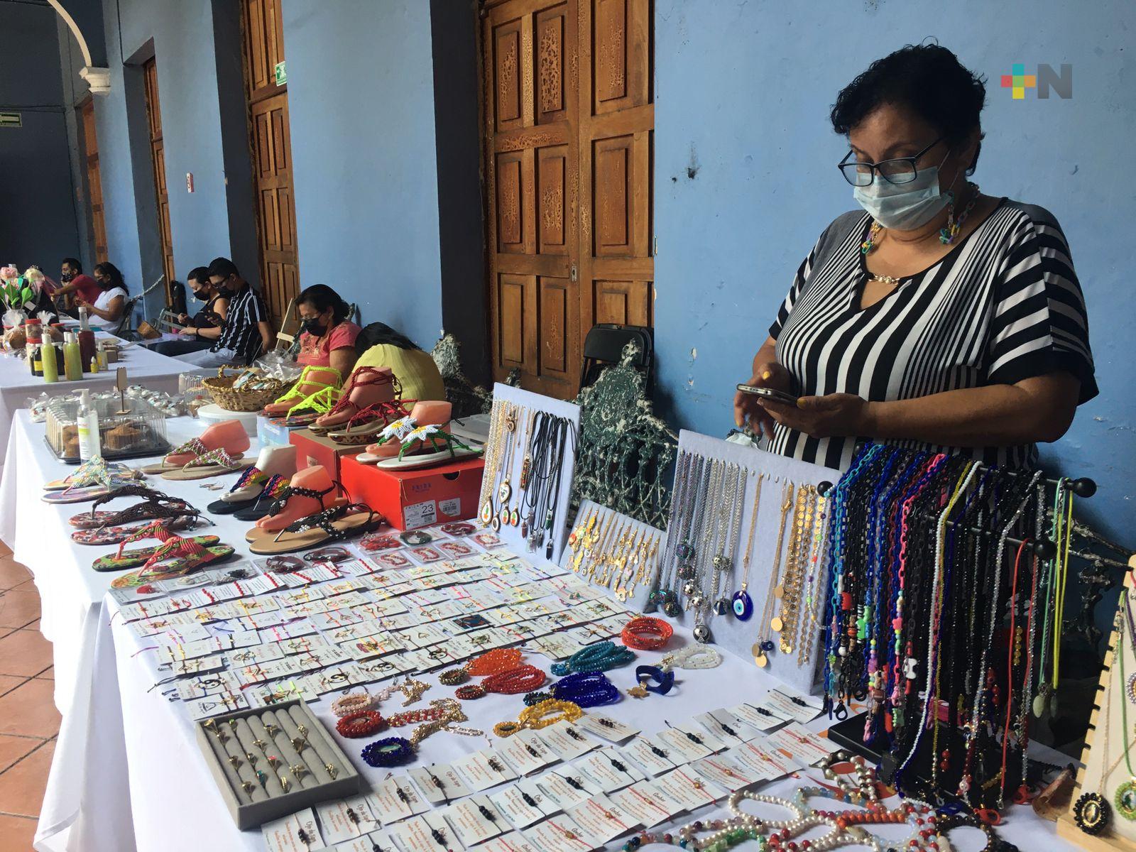 Pabellón Artesanal, un atractivo más de Coatepec los fines de semana