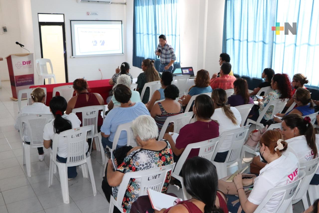 Imparten en Tuxpan curso de Lenguaje de señas mexicana