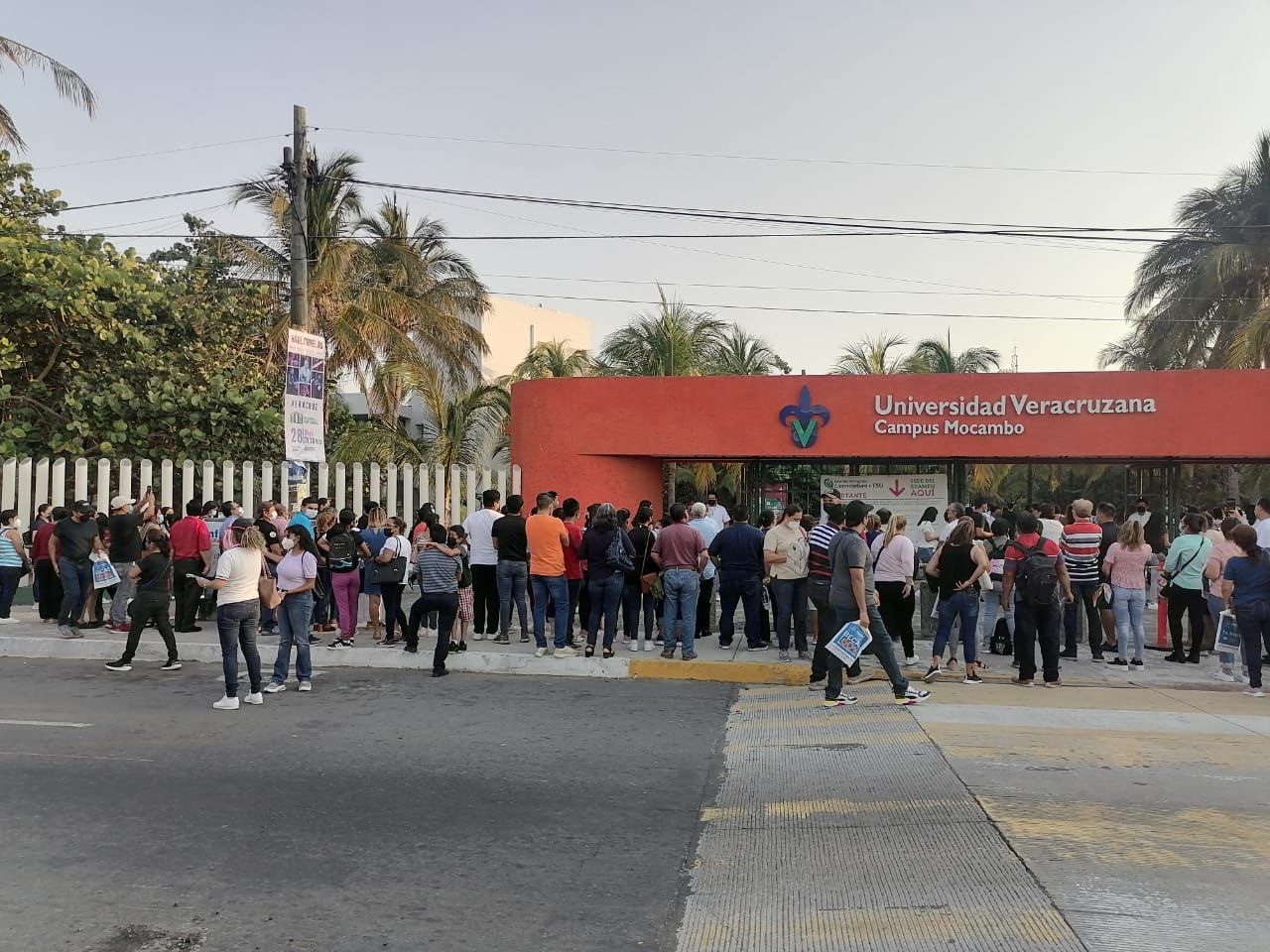 Se registra examen de ingreso para la UV en Veracruz, sin incidencias